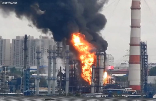 Украины дронууд Москвагийн томоохон газрын тосны үйлдвэрийг онилжээ